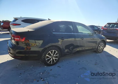 2017 Volkswagen Jetta Se z USA, uszkodzony, nr VIN 3VWDB7AJ5HM396315